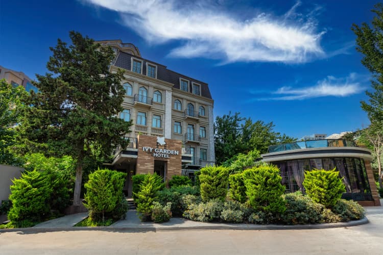 Ivy Garden Hotel 2