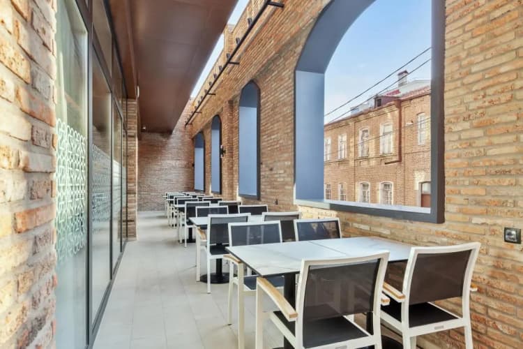 Clocks Hotel Tbilisi 4