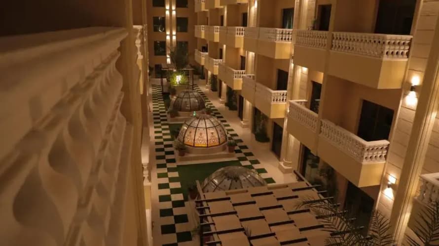 La Zona Continental Hotel 5