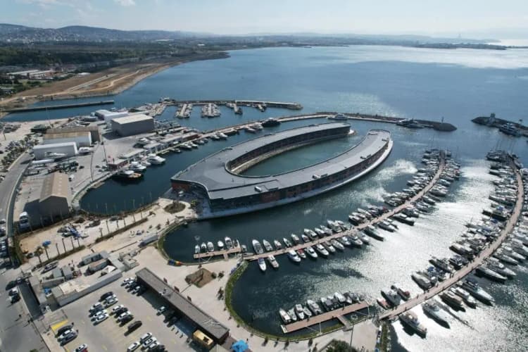 Crowne Plaza Istanbul Tuzla Viaport Marina 2