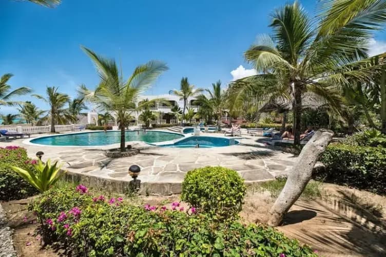 Jumbo Watamu main
