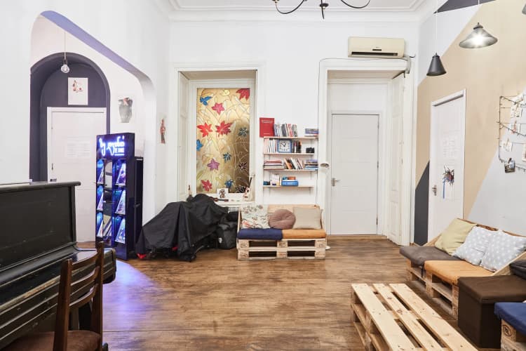 Moosica Hostel 4