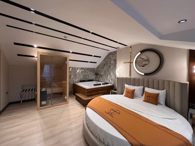 Elysian Airport Hotel main