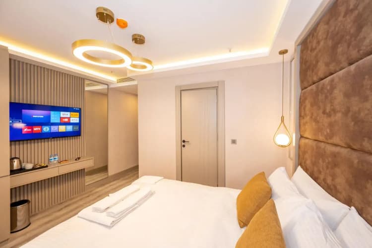 Massımo Hotel 5