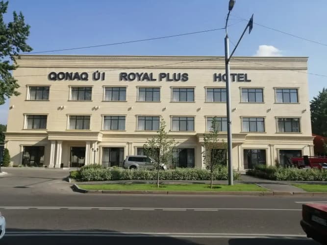 Royal Plus 2