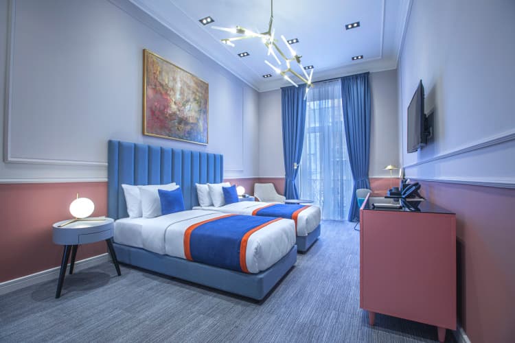 Heritage Hotel & Suites 5