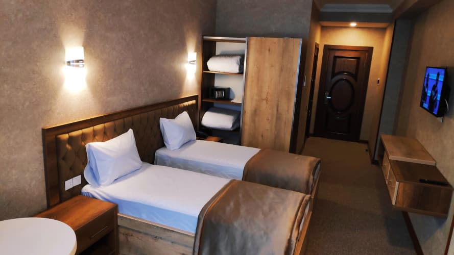 Royal Sapphire Hotel 4