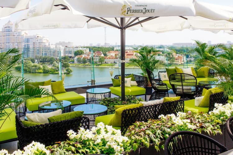 Doubletree By Hilton Minsk 4