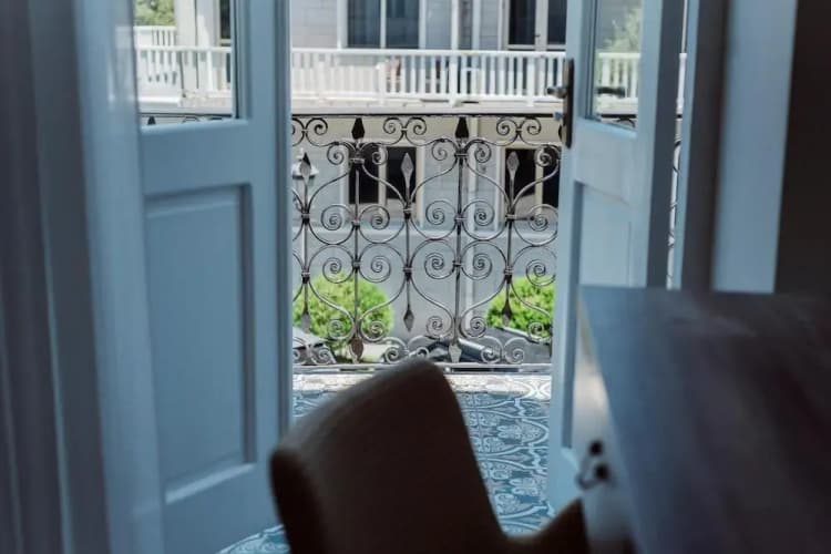 Boulevard Hotel Batumi 4
