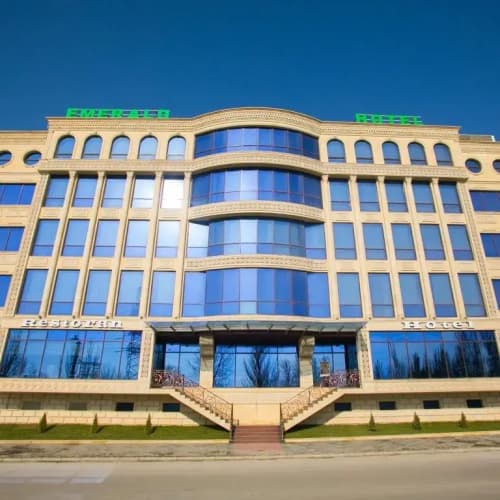 Emerald 5