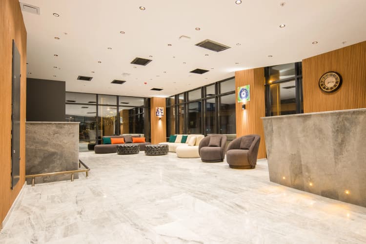 Sherlock Homes Hotels 3