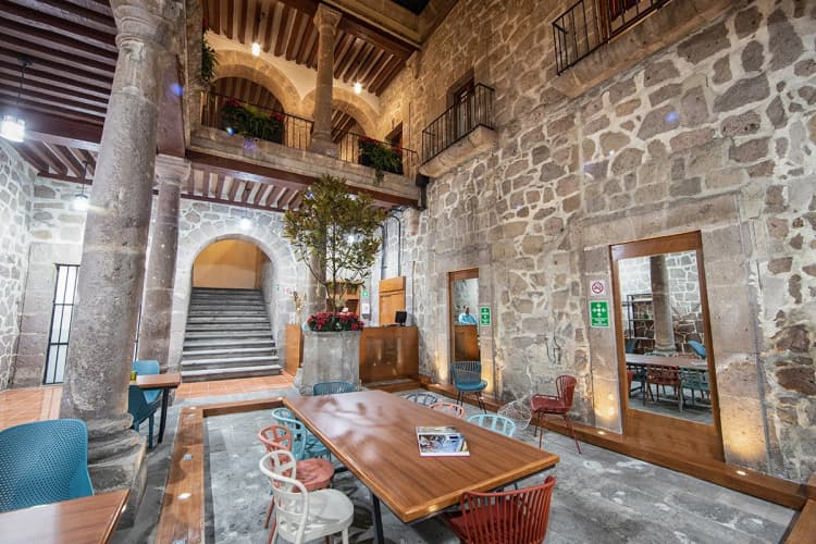 Oyo Hostal Mich main