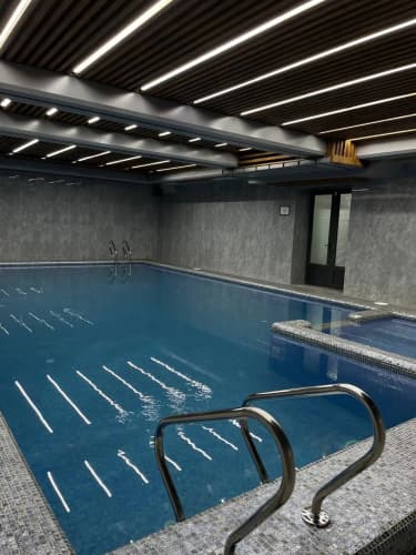 Mir Luxe Plaza Hotel 4