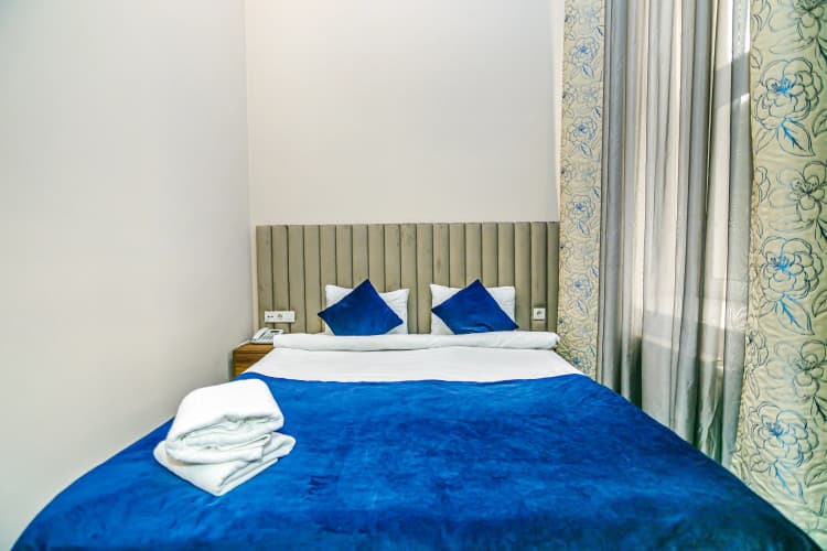 Bristol Hotel Baku 4