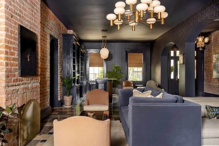 Garden District Hotel 2