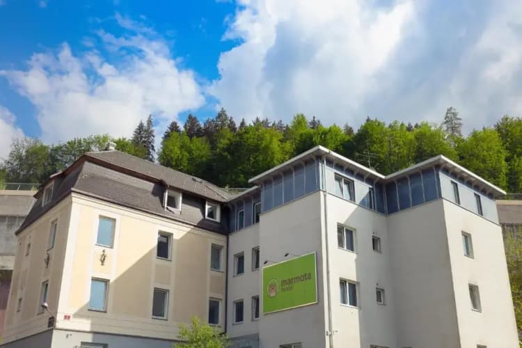 Marmota Hostel main