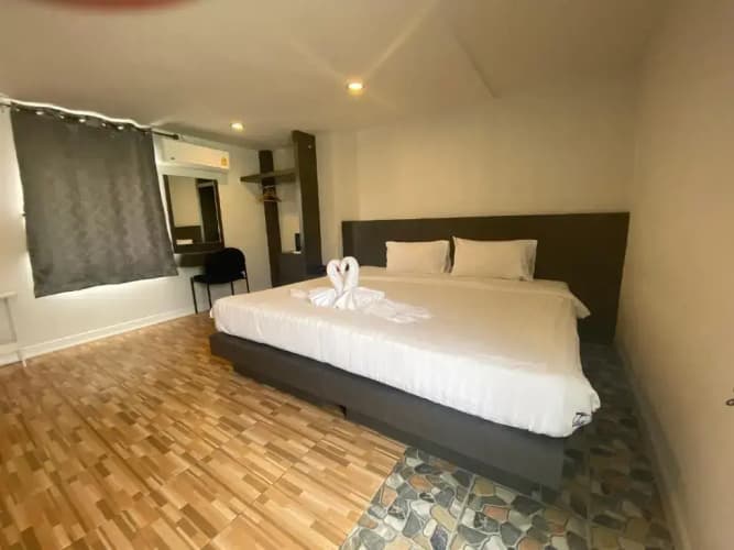 77 Patong Hotel & Spa 5