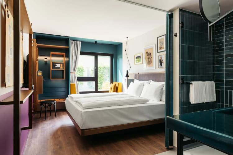 Hotel Schani UNO City 4