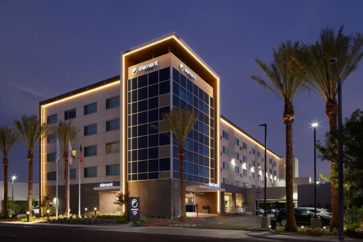 Element Irvine 2