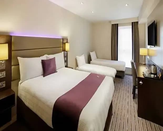 Premier Inn Chipping Norton 5