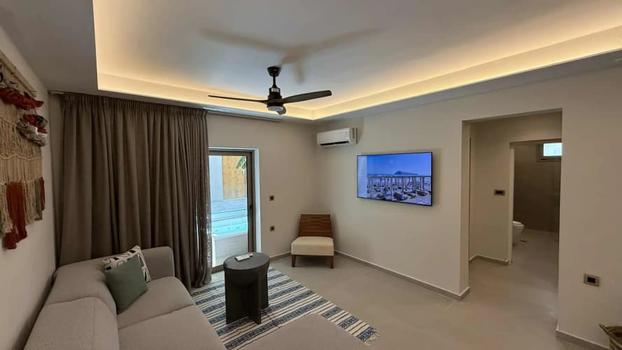 The Noverian Antama Beach Hotel 4