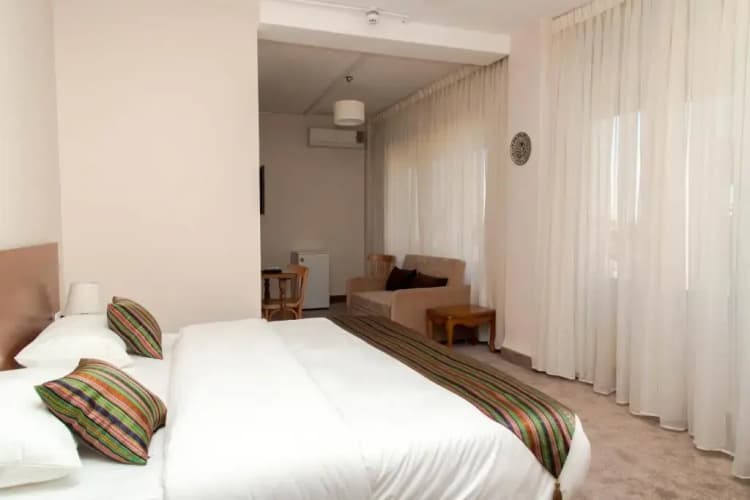 Antika Amman Hotel 5