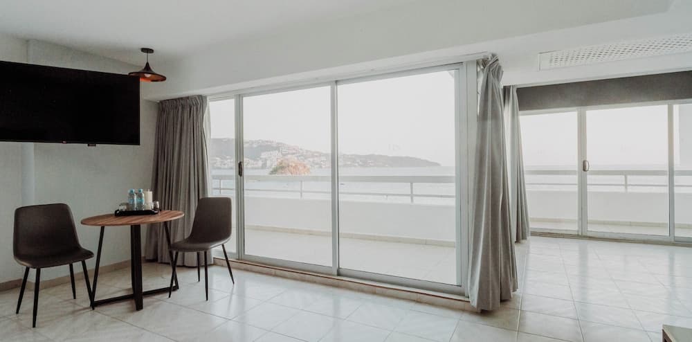 Hs Hotsson Acapulco Villas main