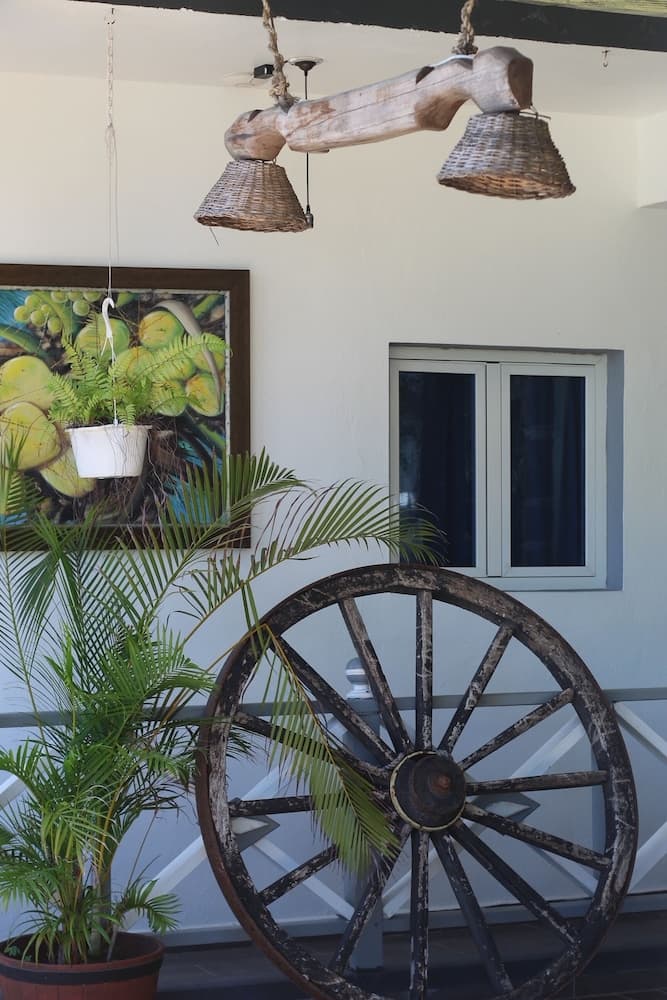 Hostal Batey 3