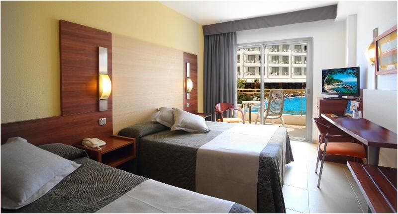 Aqua Hotel Aquamarina And Spa 5