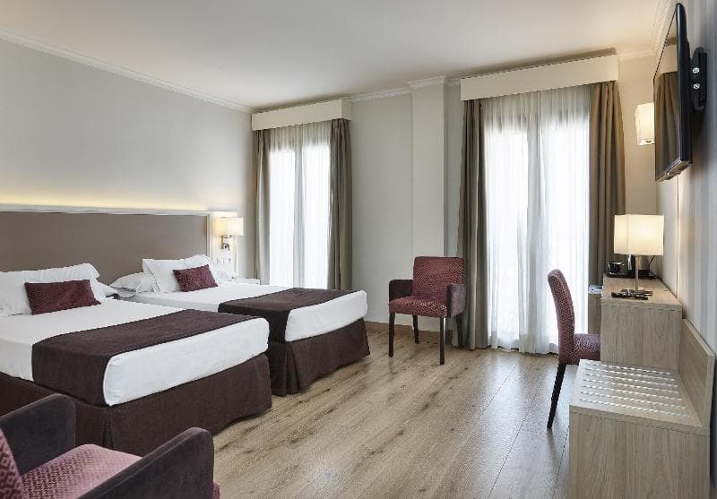 Hotel Maestranza 5