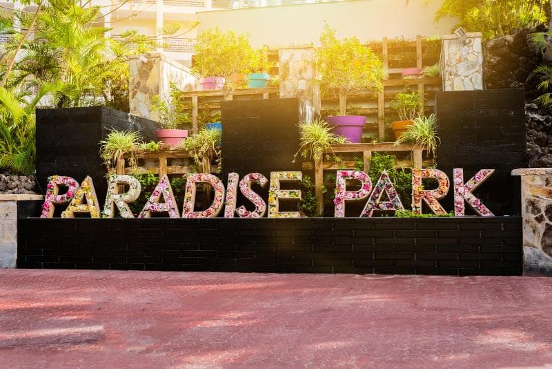 Paradise Park Fun Lifestyle Hotel photo 1