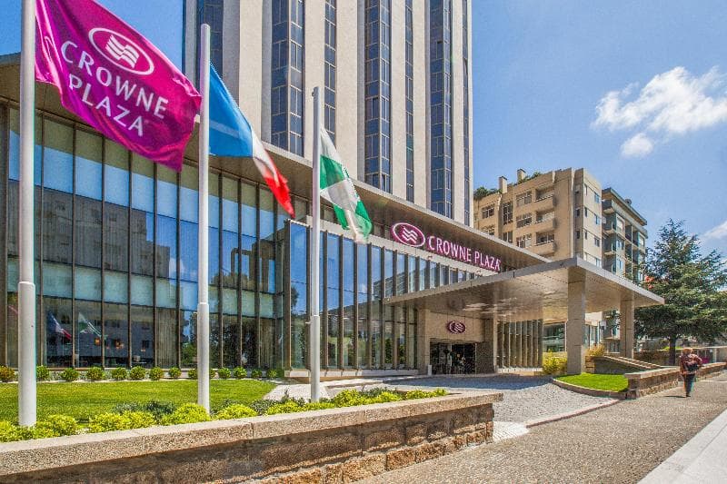 Crowne Plaza Porto 4