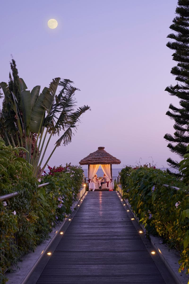 Suite Hotel Eden Mar 5