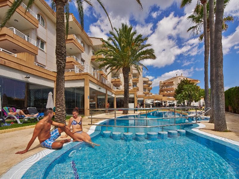 Hotel Illot Suites 5
