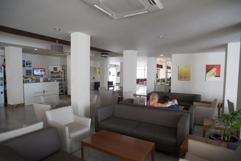 Playaolid Suites And Apartments 4