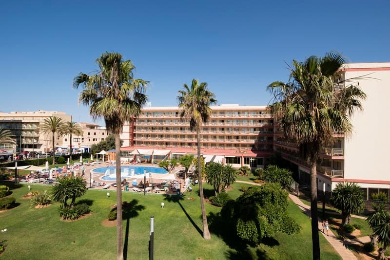 Helios Hotel photo 1