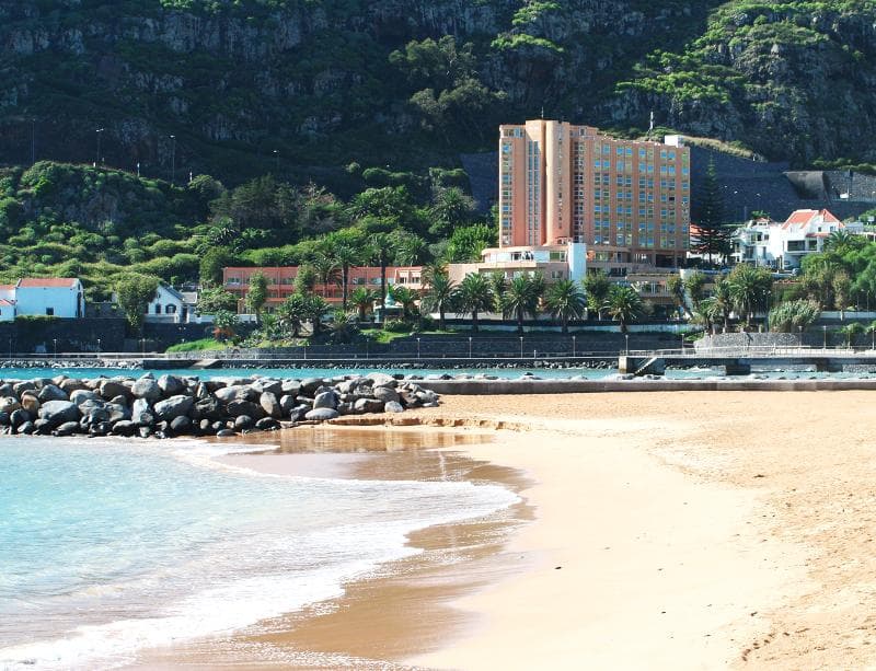 Dom Pedro Madeira 2