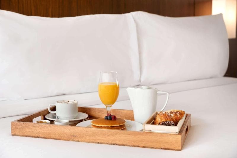 Ramada by Wyndham Lisbon 5