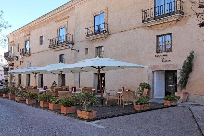Nh Collection Caceres Palacio De Oquendo 5