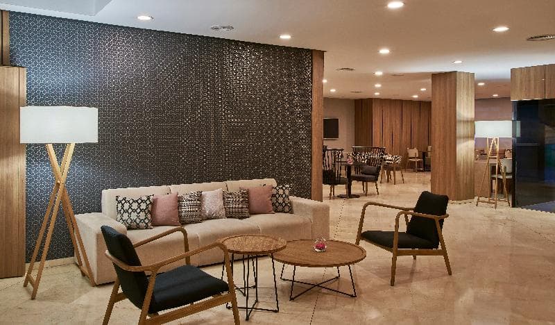 NH Ciudad de Valencia Hotel 5