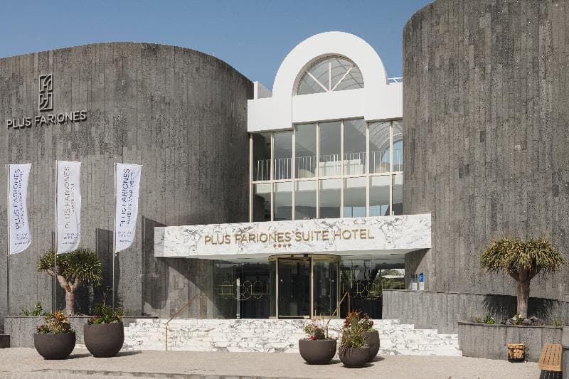 Plus Fariones Suite Hotel photo 1