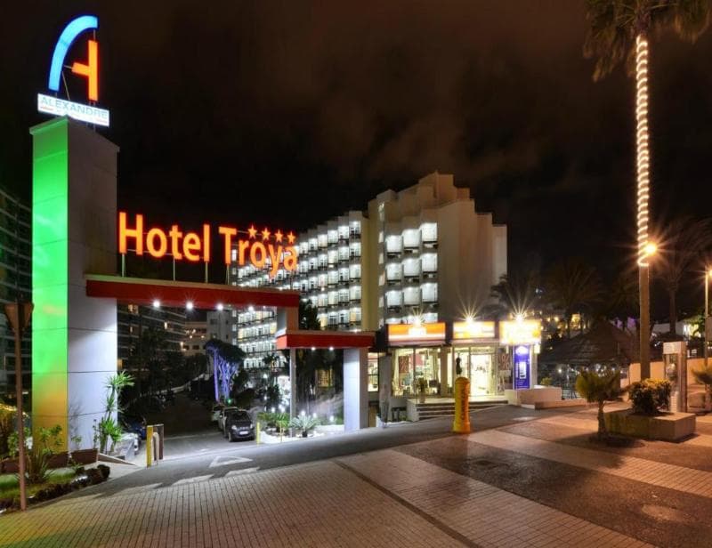 Alexandre Hotel Troya 3