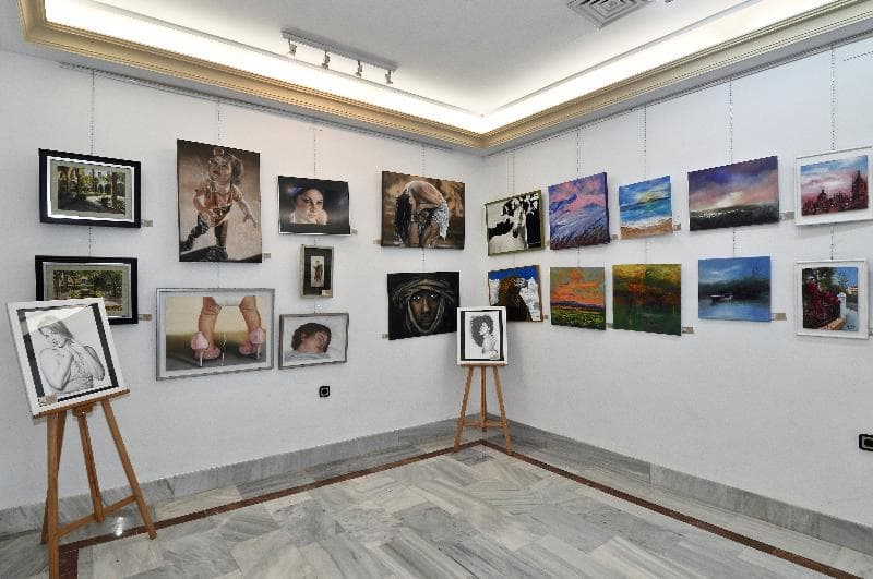 Averroes photo 1