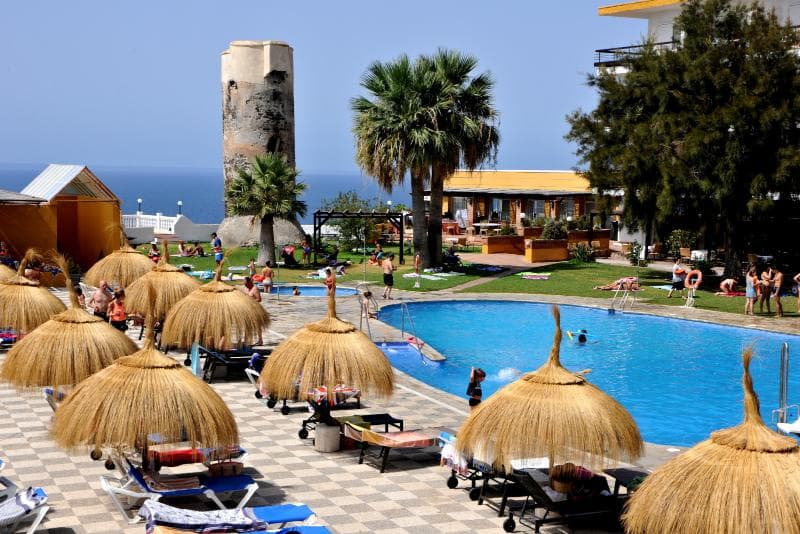 Hotel Salobrena Suites 3