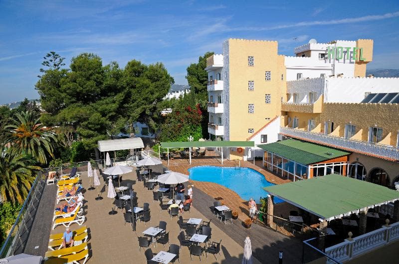 Hotel Nerja Club by Dorobe Hotels 3