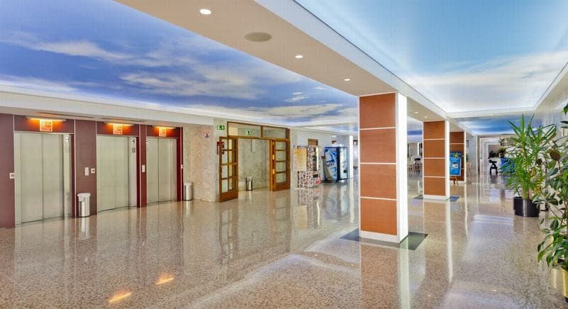 Hotel GHT Oasis Park & Spa 5