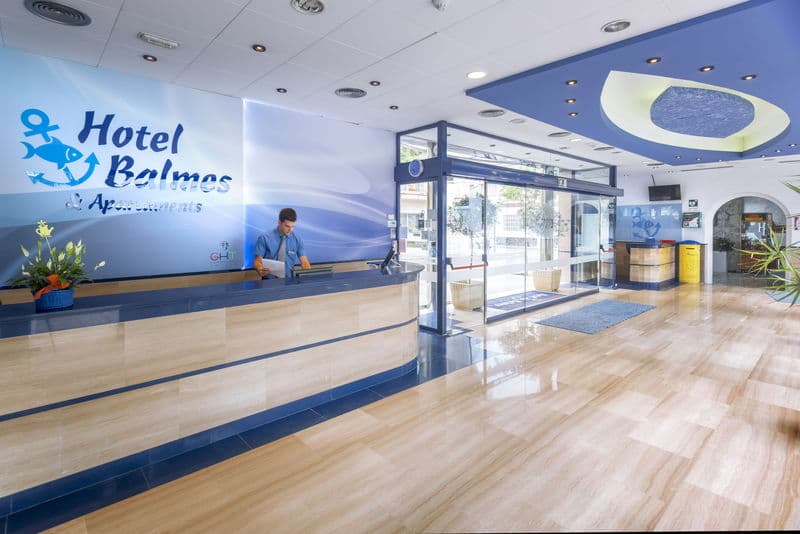 GHT Balmes Hotel Aparthotel & SPLASH 5