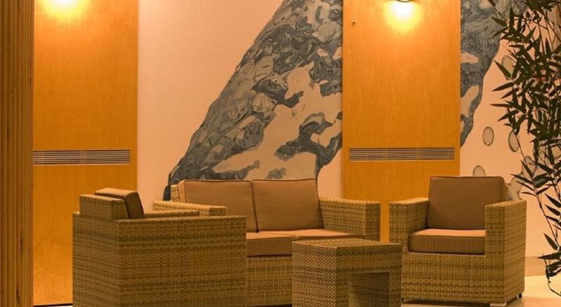 Tahiti Playa Hotel & Suites 4
