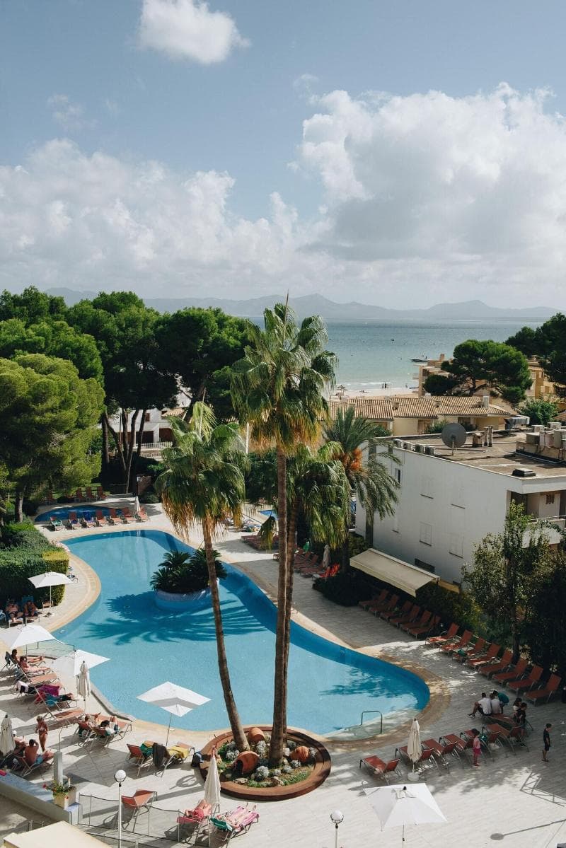 Ivory Playa 4