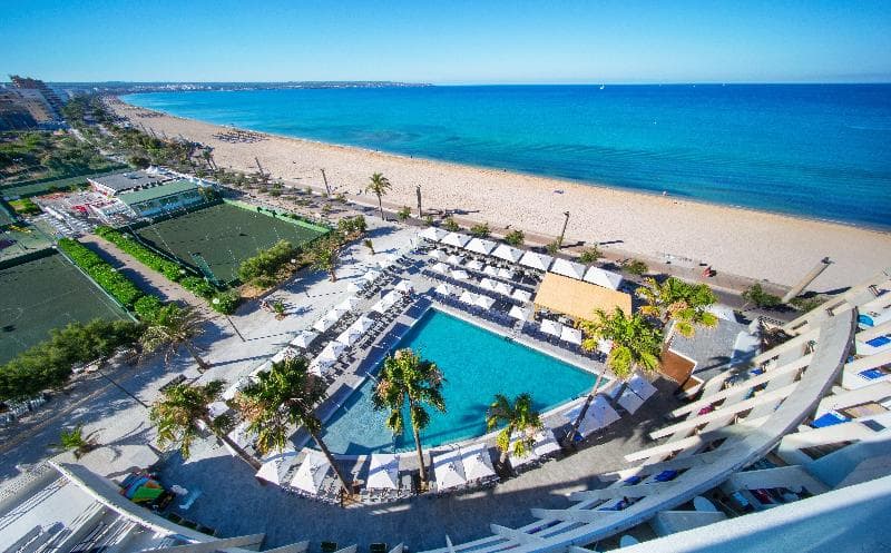 Aparthotel Fontanellas Playa 3